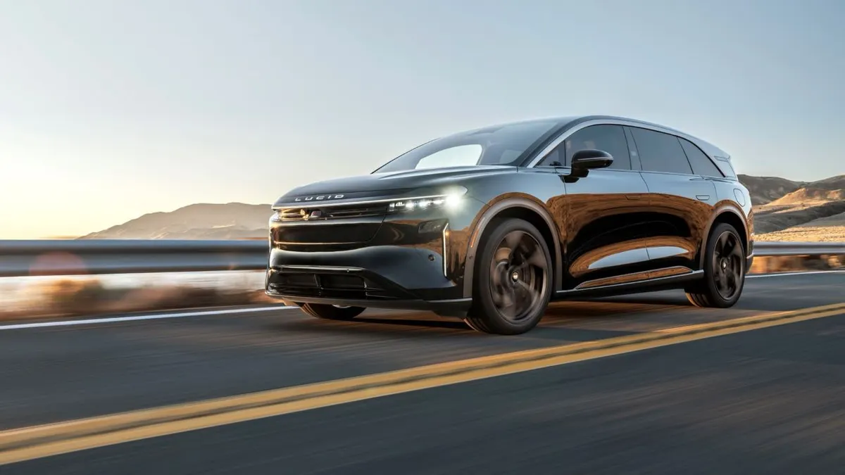 First Drive: Volkswagen ID. Buzz Prototype | WardsAuto