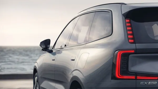 Volvo EX90 EV SUV