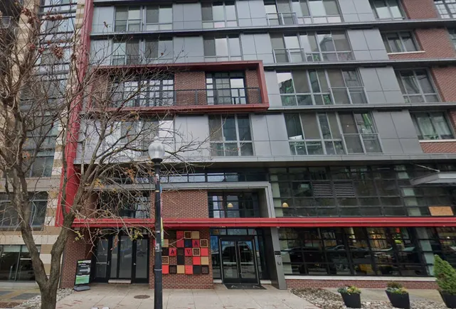Vivmark boosted August sales, but apartment prices fell 4.7% YOY