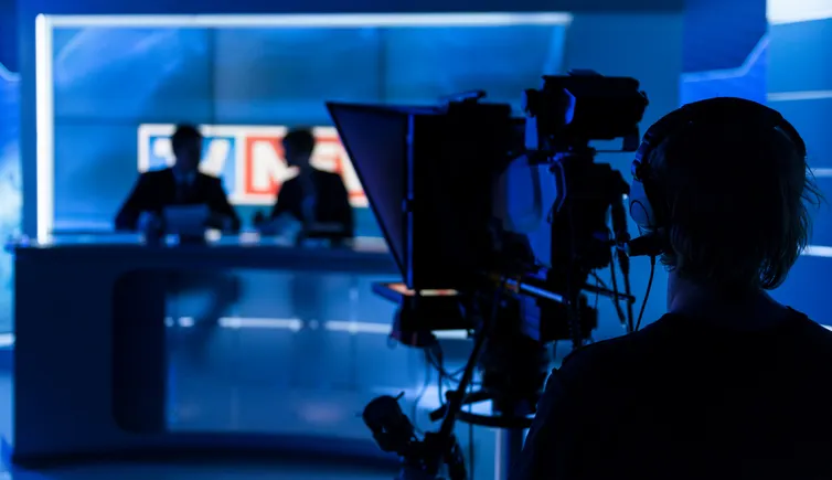 White broadcaster lawfully fired for on-air Snoop Dogg quote, racial slur, court says