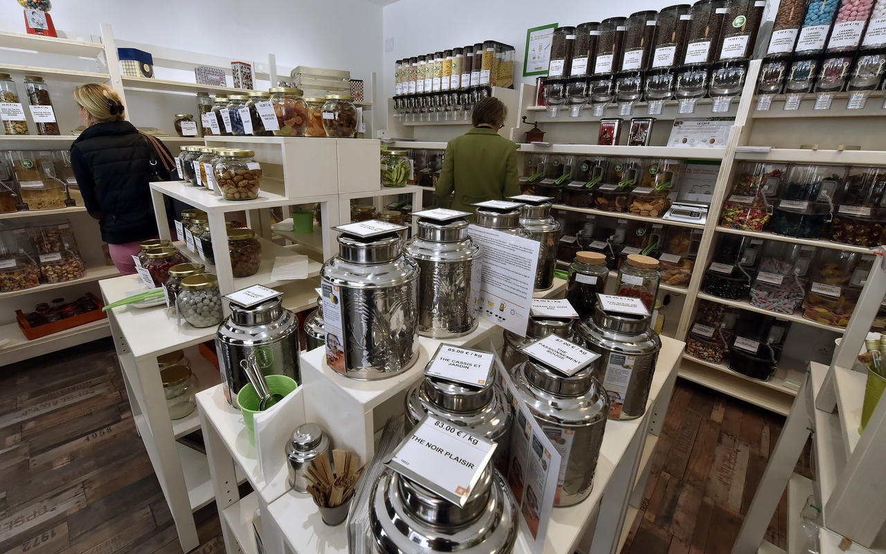 'zero-waste' food store in France