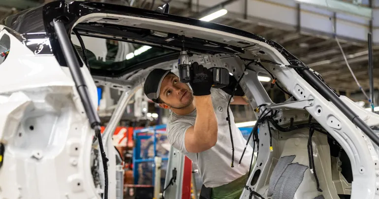 EU could lose billions by excluding UK auto trade