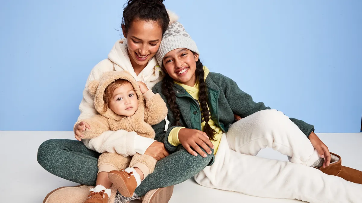 Old Navy announces 2020 holiday deals.