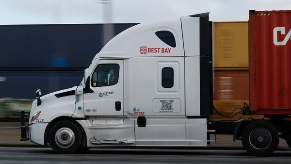 Port of Oakland trucker