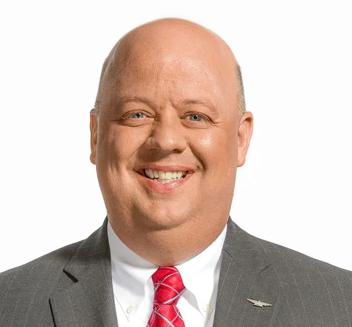 Headshot of Paul Jacobson, CFO, General Motors