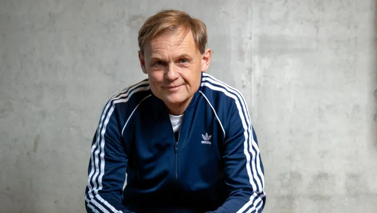 Adidas extends CEO's contract amid record revenues