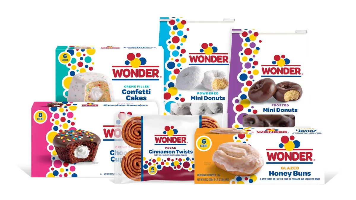 Packages of Wonder's new snack cakes.
