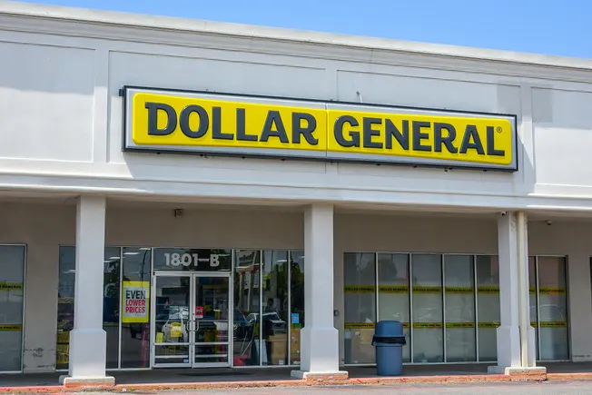 Dollar General deploys AI across distribution centers, stores