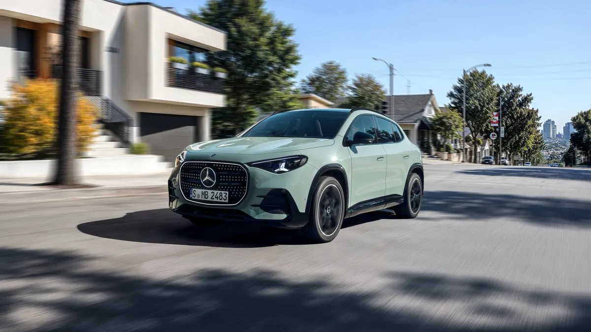 2028 Mercedes-Benz GLA