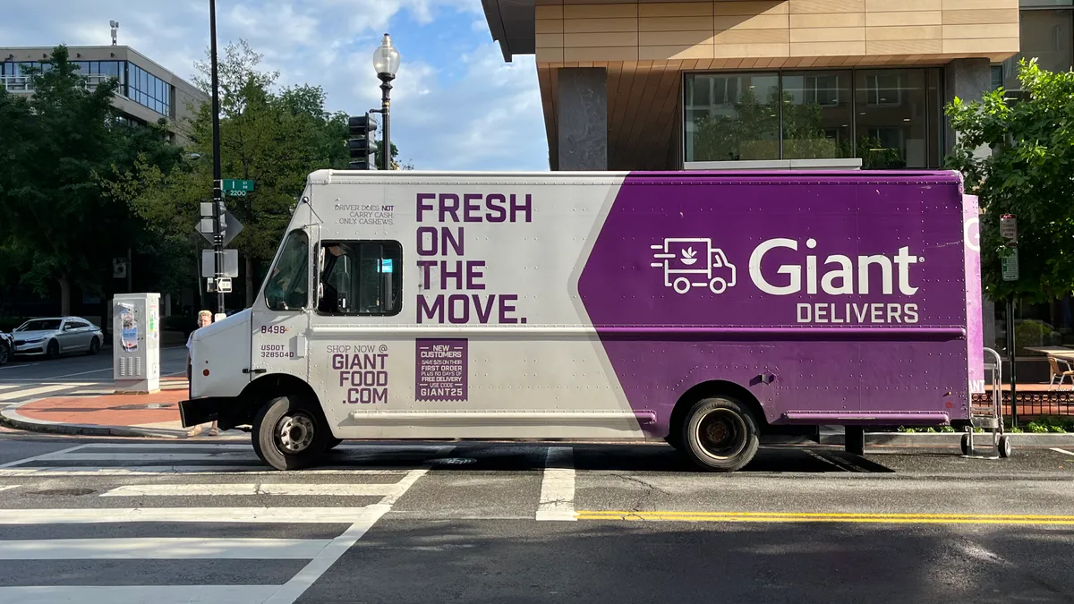 A Giant Food grocery delivery truck in Washington, D.C.