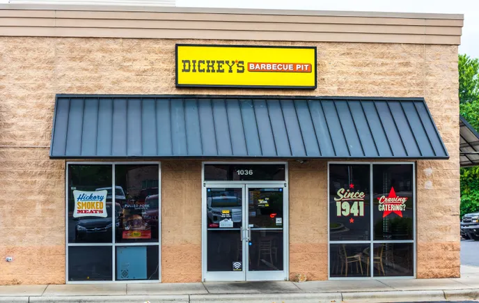 Dickey’s discounting strategy is burning profits, franchisees say