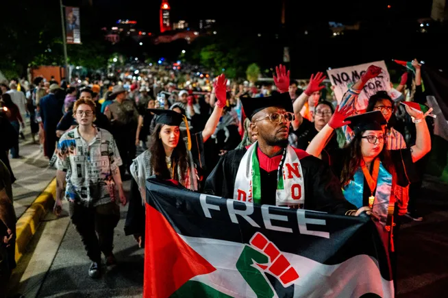 Juiz dá luz verdejante ao processo de liberdade de frase de estudantes pró-palestinos contra faculdades do Texas