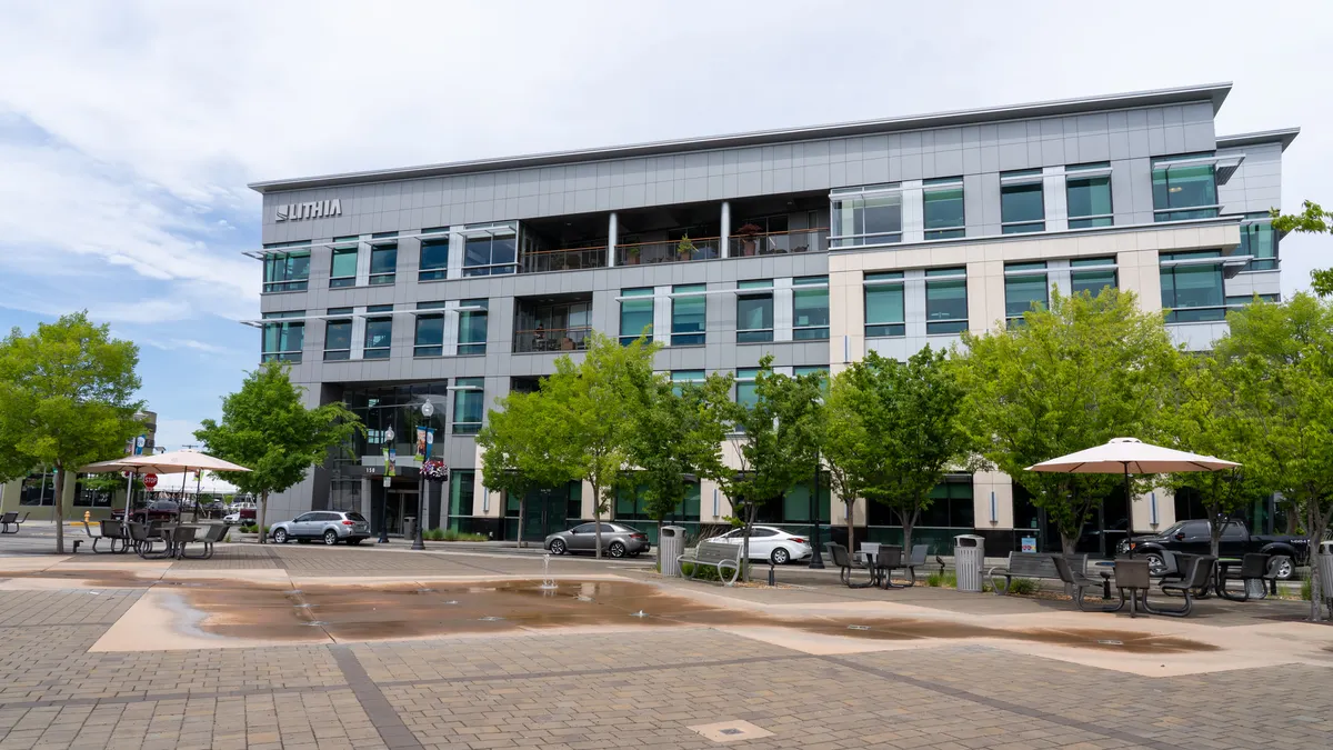 Lithia Motors headquarters Q3 2025