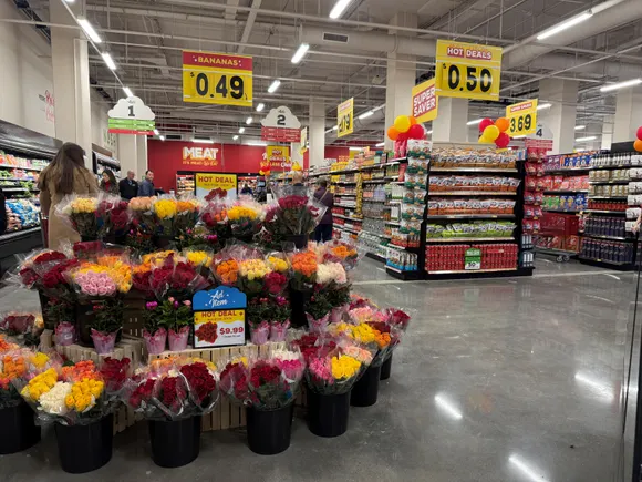 Inside the Store: Grocery Outlet makes its Virginia debut