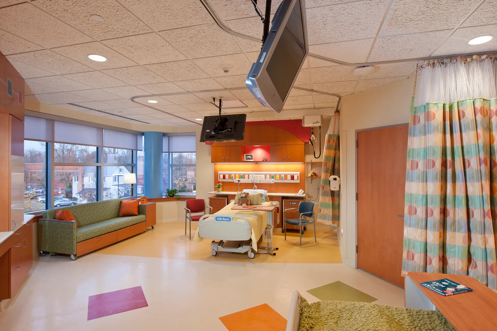 A photo of a children&#x27;s hospital room