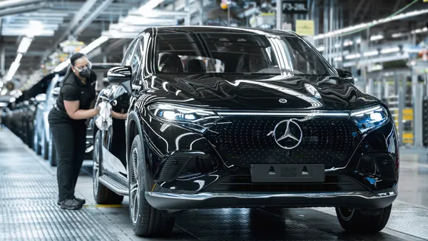 Mercedes-Benz USA Alabama plant SUV