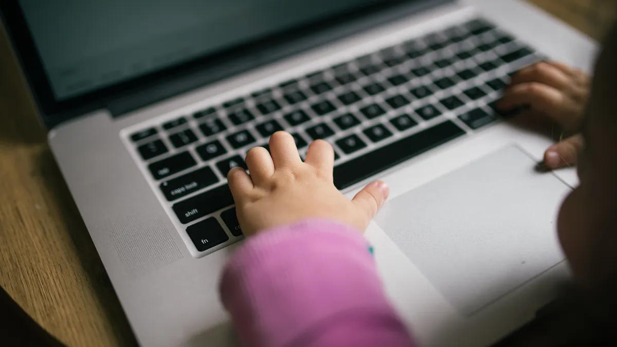 Student accesses online learning during the COVID-19 pandemic. Photo taken on March 15, 2020.