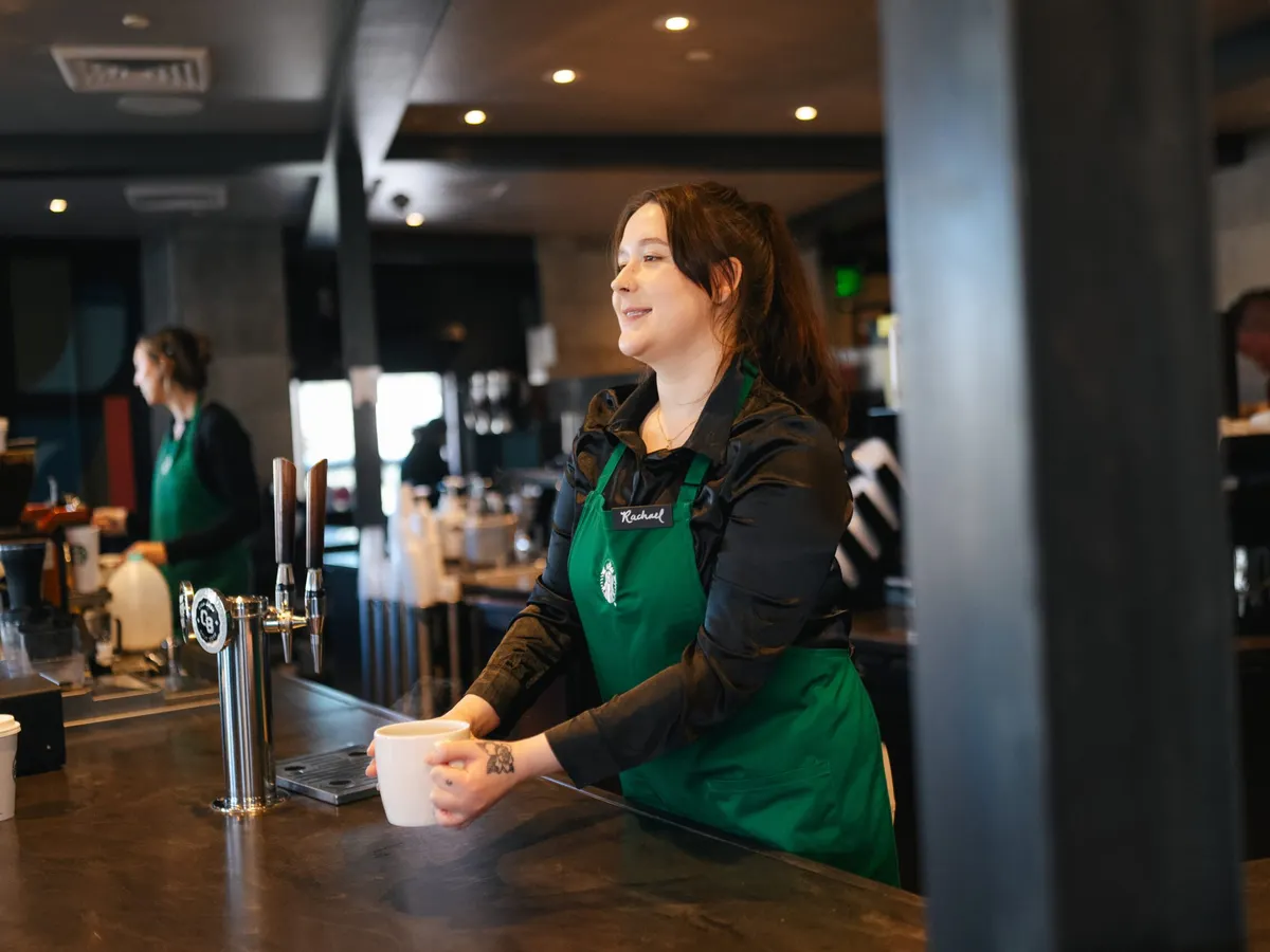 Starbucks union workers strike over dress code changes | Restaurant Dive