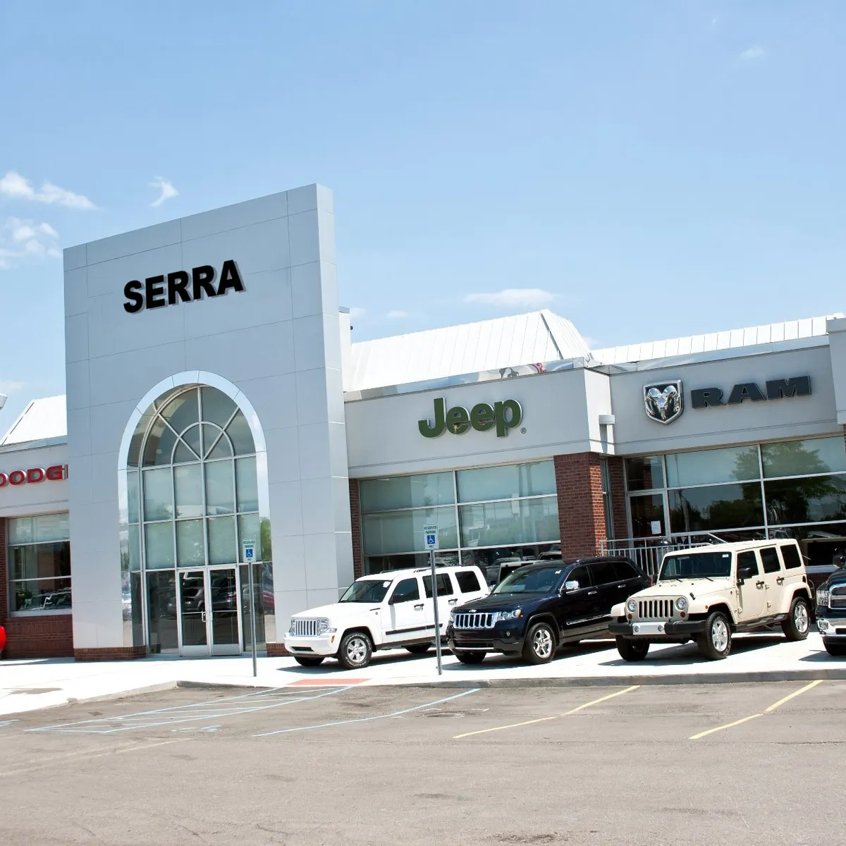 wardsauto.com - Alysha Webb - Serra Automotive Group grows with decentralized management
