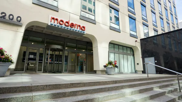 A picture of a Moderna building.