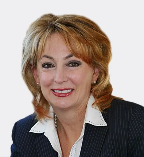 Headshot of Susan Lynch, CFO of V2X