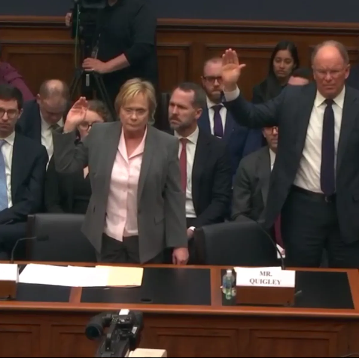 wells fargo dsip conflicts Former board members defend scandal response in House hearing Exclusive | Wells Fargo Cuts