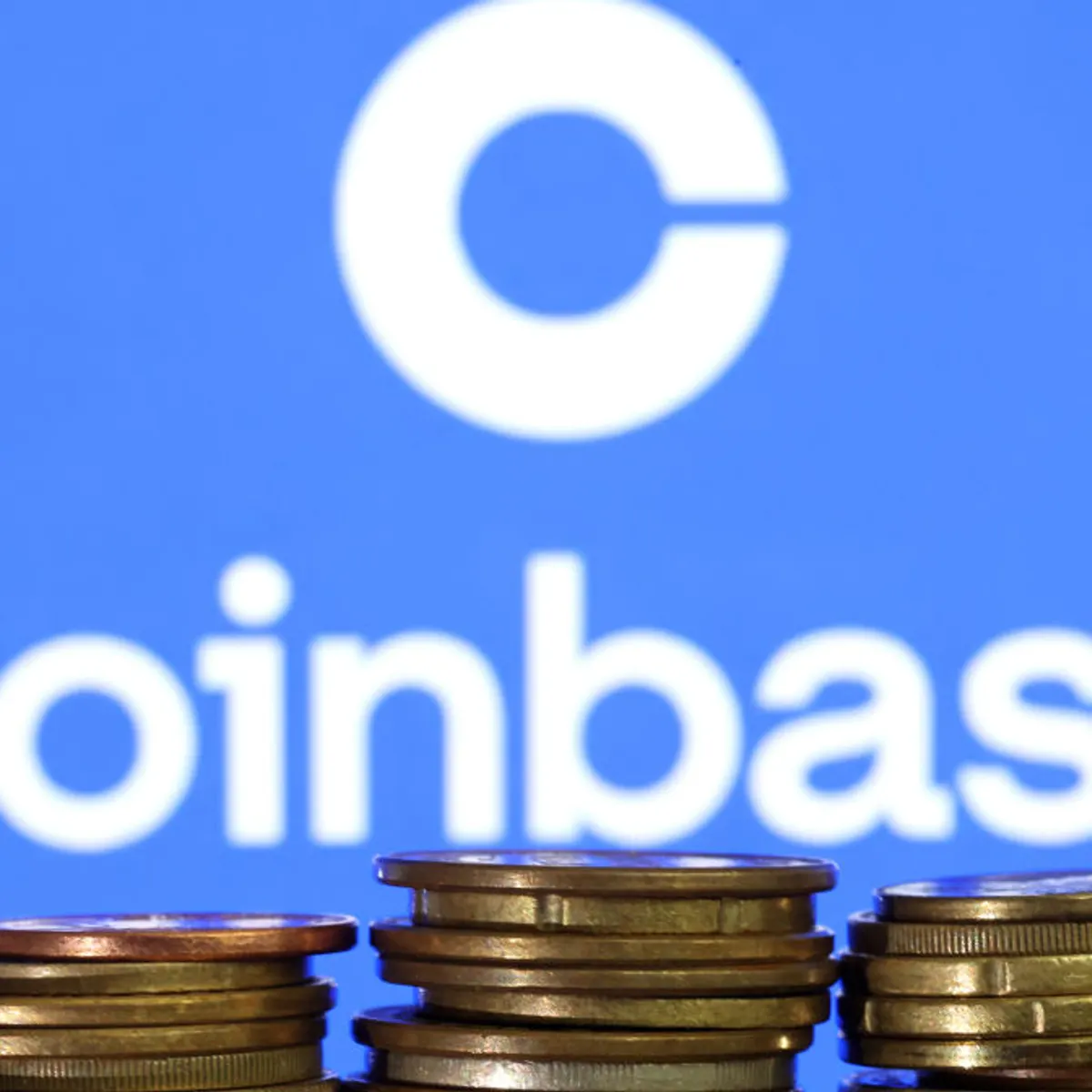 Coinbase to buy options exchange Deribit in $2.9B deal | Banking Dive