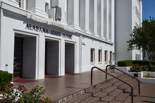 Alabama leads new surge in state CPA licensing reforms