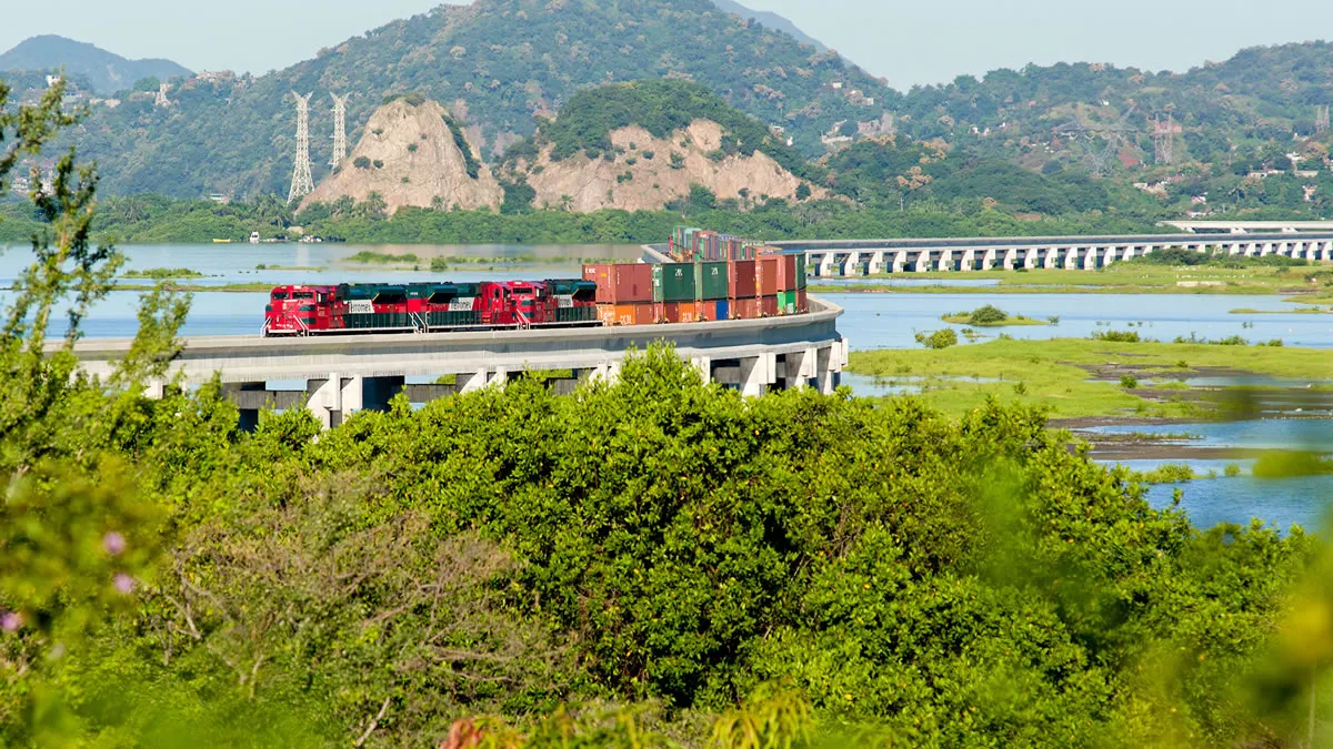 A Ferromex intermodal train in Manzanillo, Colima, Mexico.