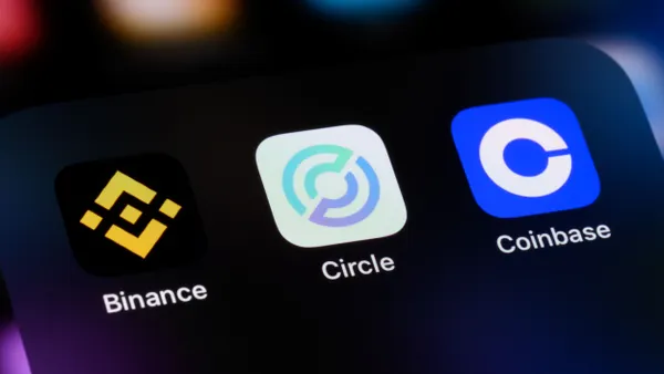 Cryptocurrency Apps - Binance, Circle, Coinbase.
