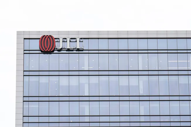 Market fundamentals remain strong despite economic uncertainty, JLL CEO says