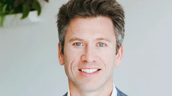 A headshot of Solomon Moshkevich