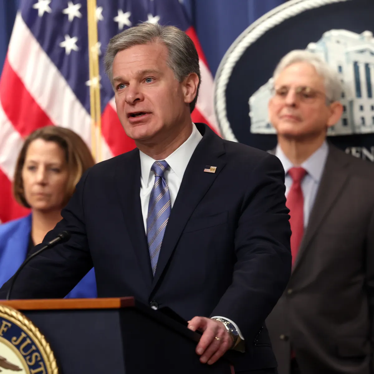 US leads takedown of Qakbot malware, which automated initial infections |  Cybersecurity Dive