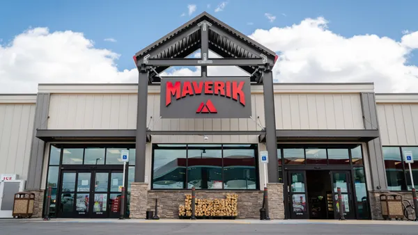 Maverik