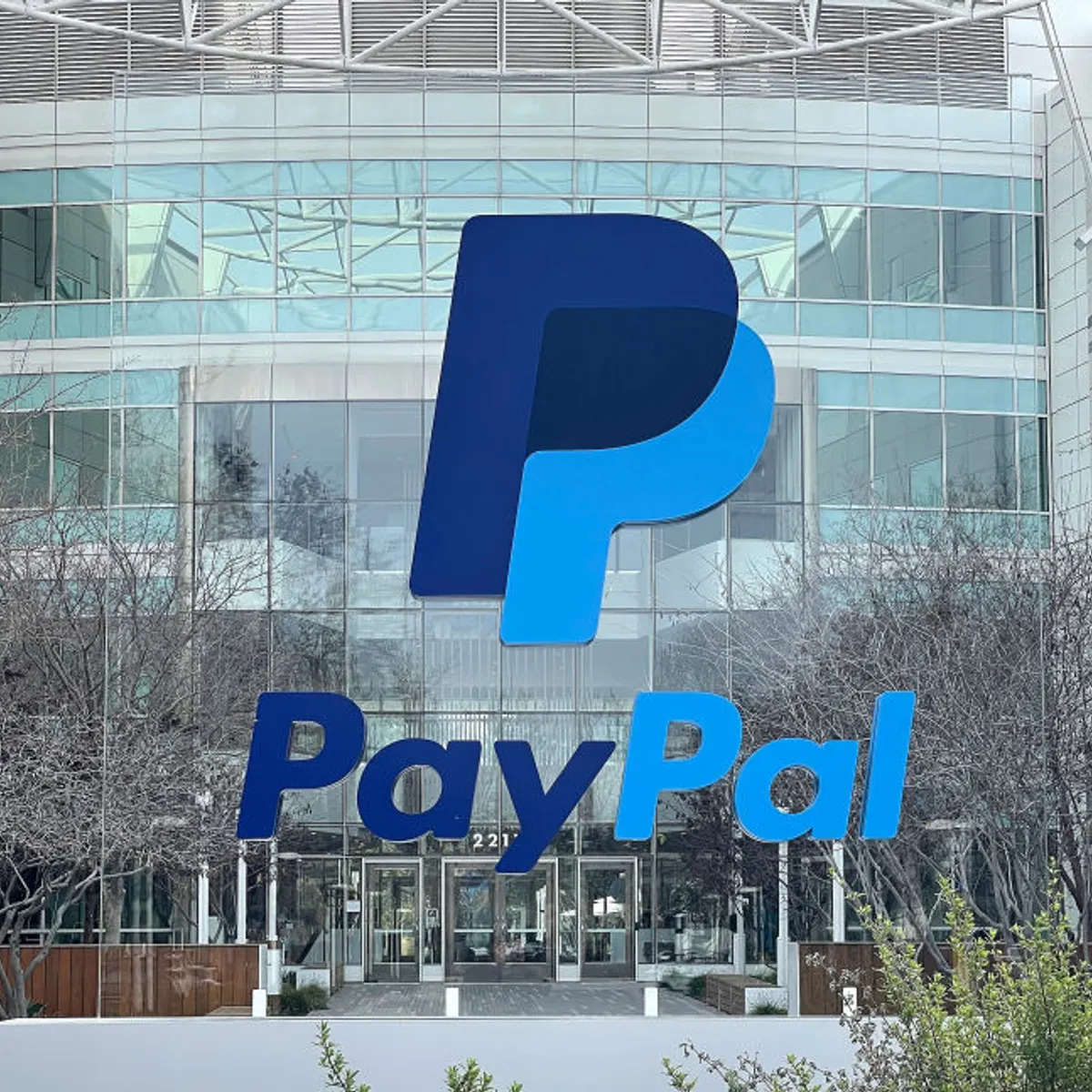 Stripe Reportedly Explores Potential Acquisition of PayPal
