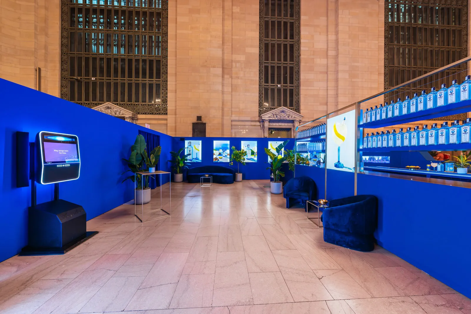 Bombay Sapphire Grand Central Station pop-up lounge