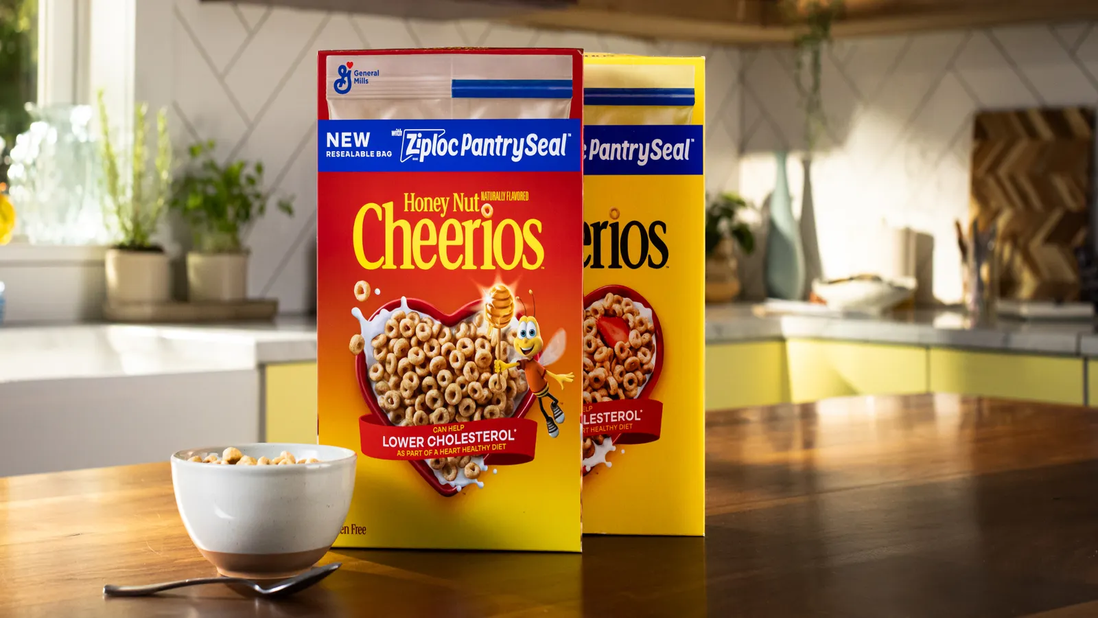 General Mills Adds Resealable PantrySeal Cheerios Bag