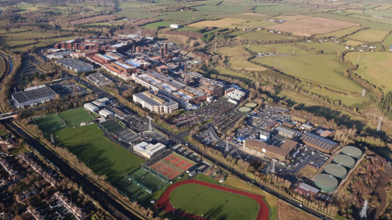 Intel Invests $5.7 Billion in Irish Chip Production Expansion