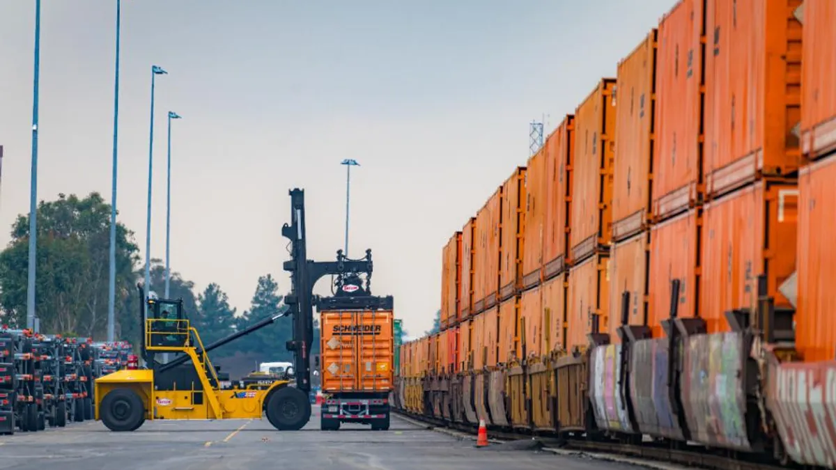 Union Pacific Schneider National intermodal railcars