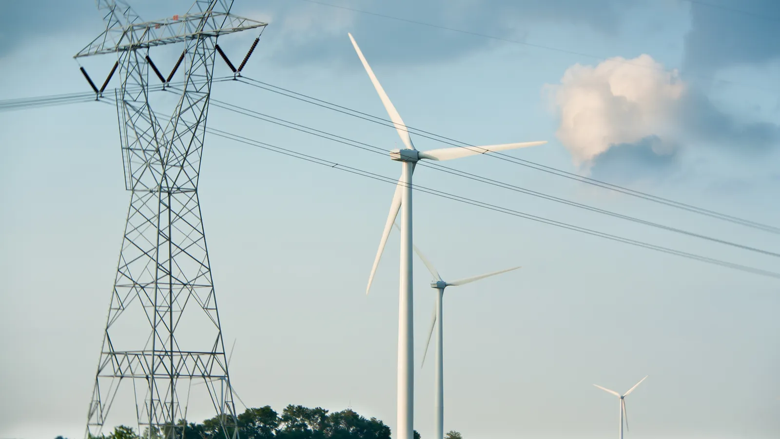 Illinois’ new renewables plan compensates for OBBBA losses