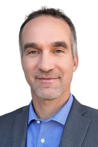 Andrew Cox, CFO of Apogee