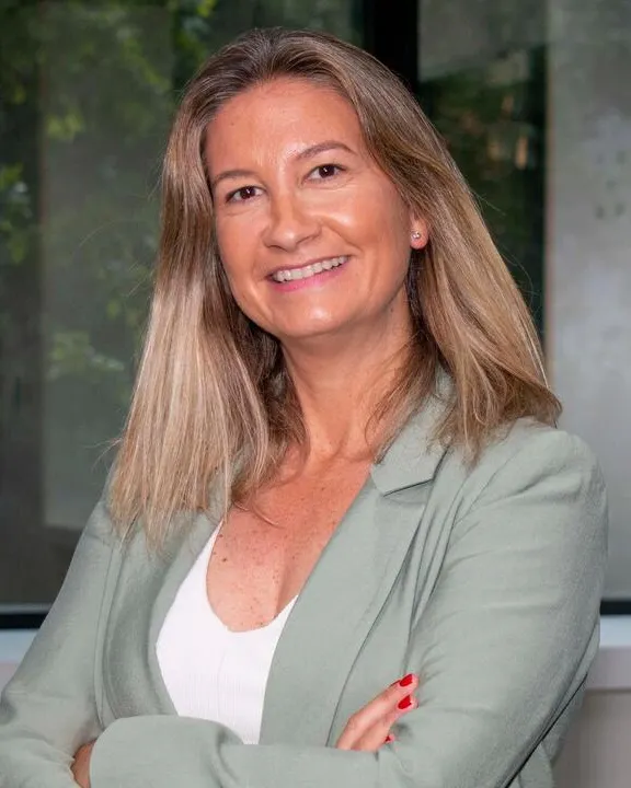 hedshot of Silvia Ruiz