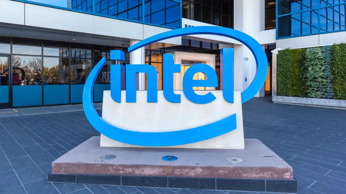 Header image for "Intel Taps Micron's Zinsner as New CFO"