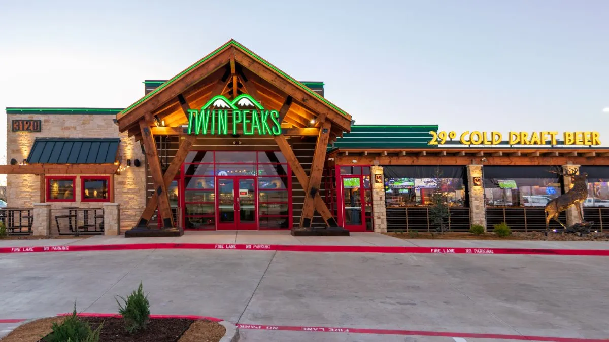 An exterior shot of Twin Peaks restaurant