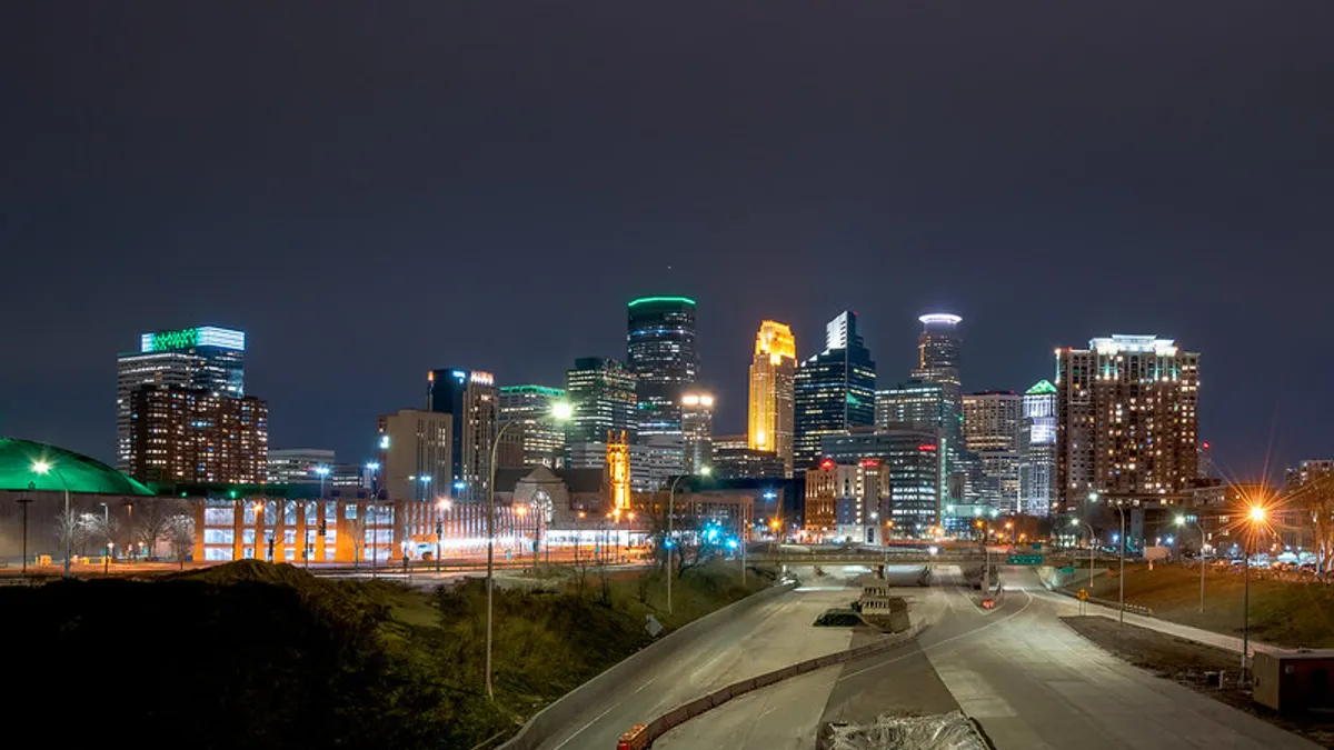 minneapolis empty highway pandemic