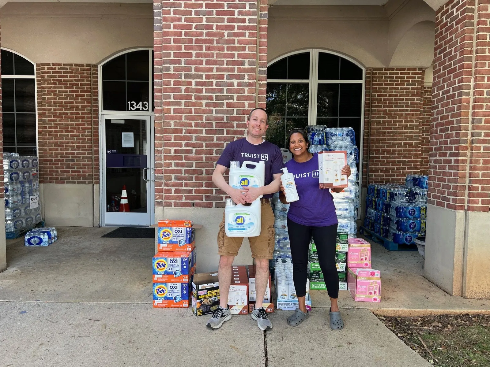 Truist Asheville President Aaron Slate helps with supply distribution in western North Carolina, following Helene&#x27;s destruction.