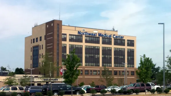 A picture of the outside of hospital Northwest Medical Center