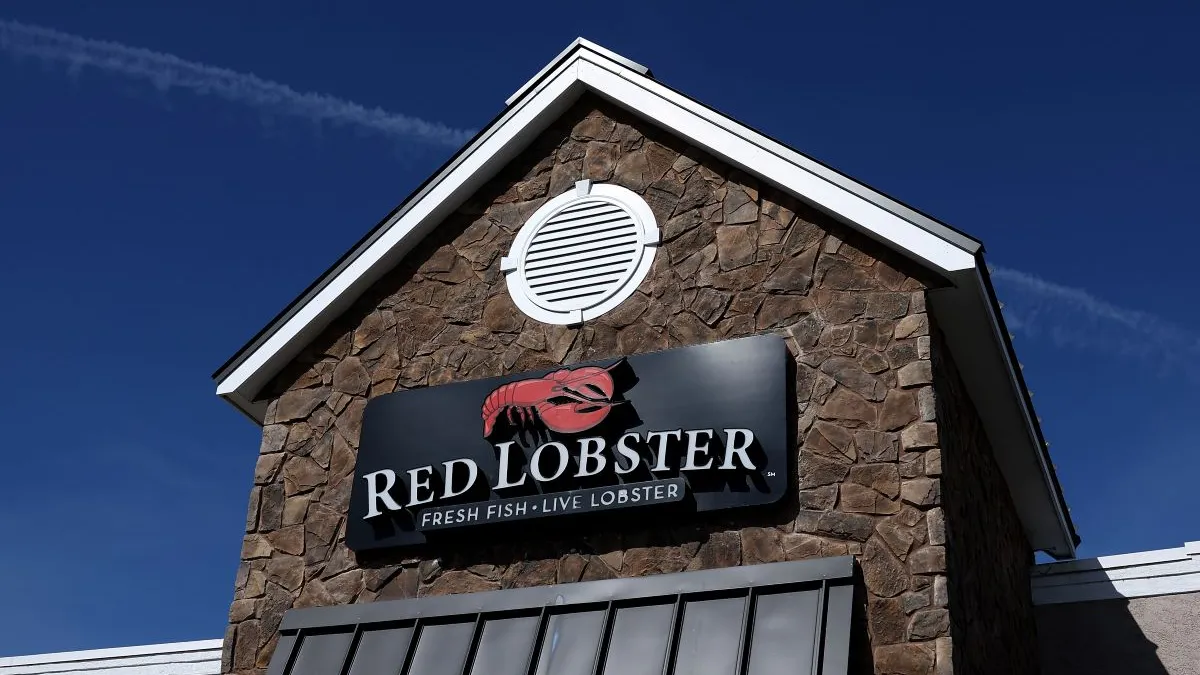 An image of Red Loster sign on the outside of a restaurant