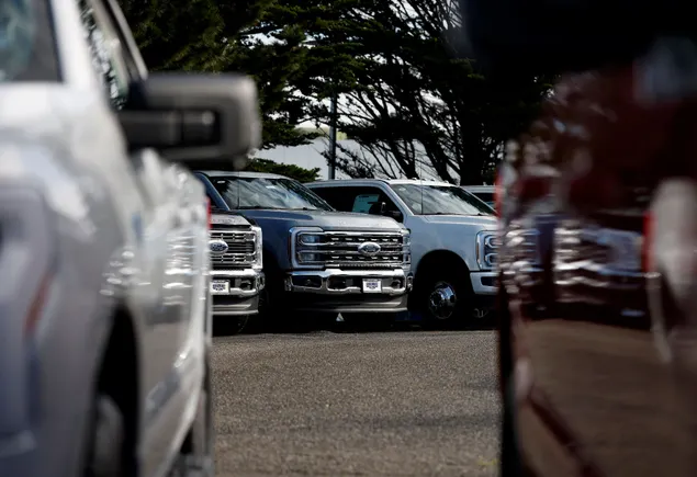Ford expects $1.3B tariff refund, but supply chain pressure remains