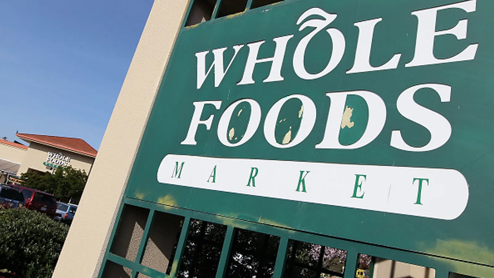 Amazon invests $230M in benefits, pay for Whole Foods store employees